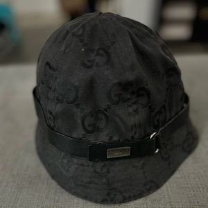 Authentic GUCCI vintage logo nylon hat
